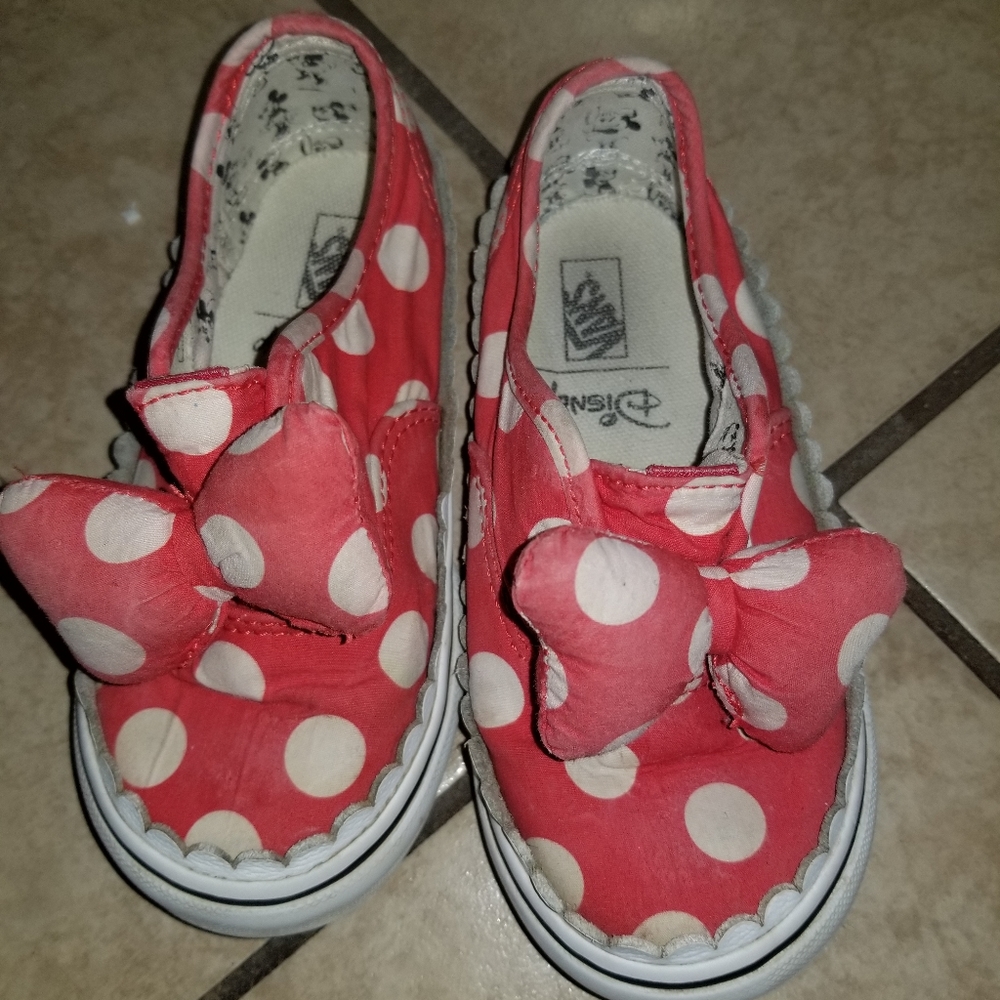 Girls minnie mouse vans
